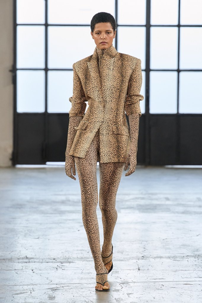 Elisabetta Franchi 2027春夏高级成衣秀 - Milan Spring 2027