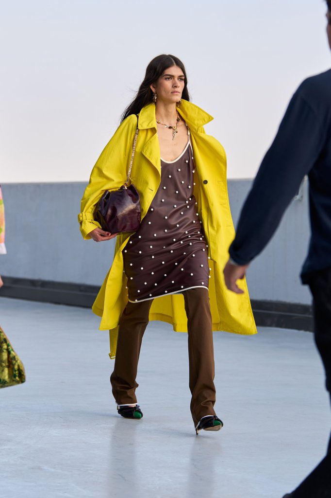 莫斯奇诺 Moschino 2027春夏高级成衣秀 - Milan Spring 2027