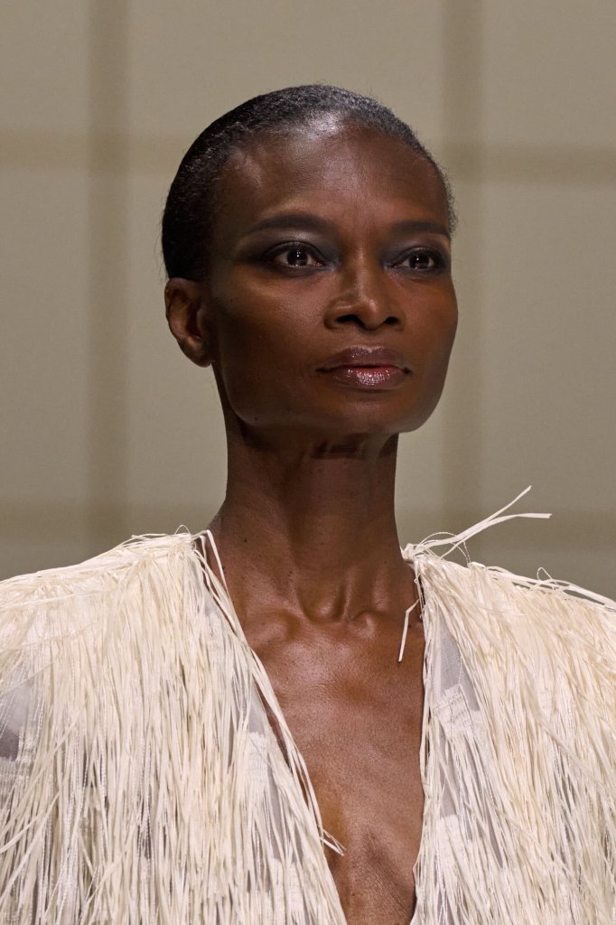 乔治&middot;阿玛尼 Giorgio Armani 2027春夏高级成衣秀(细节) - Milan Spring 2027