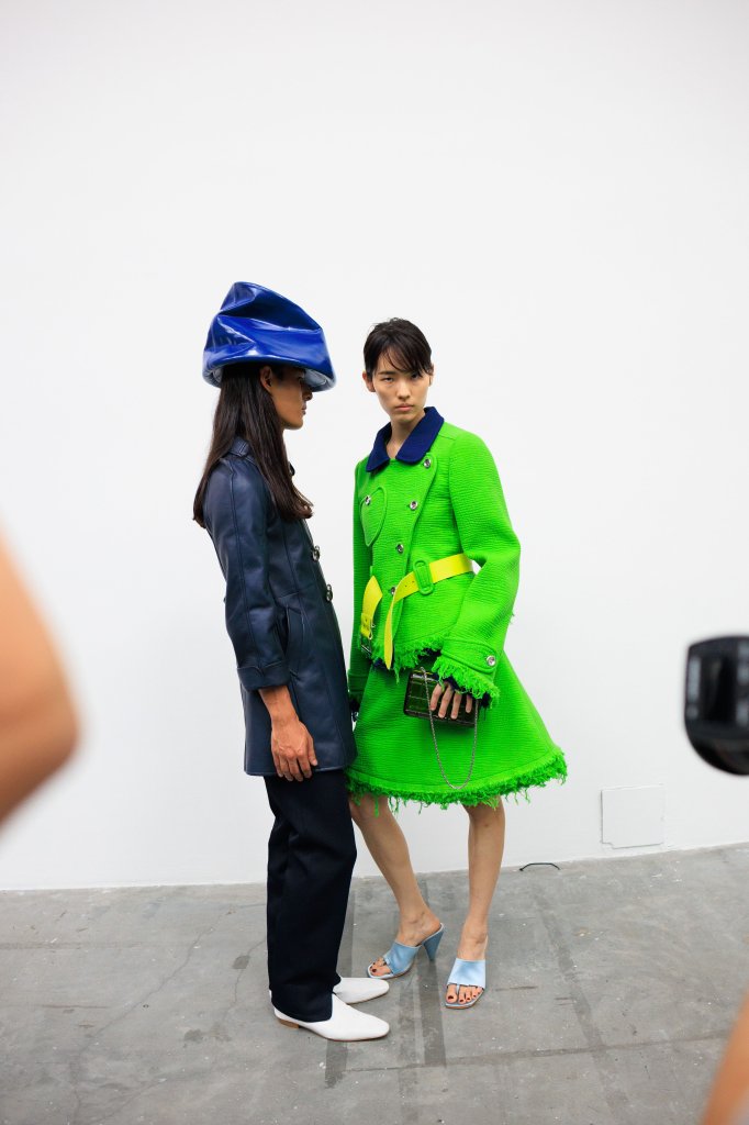 Courr&egrave;ges 2027春夏高级成衣秀(后台妆容) - Paris Spring 2027