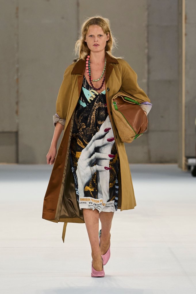 德赖斯&middot;范诺顿 Dries Van Noten 2027春夏高级成衣秀 - Paris Spring 2027