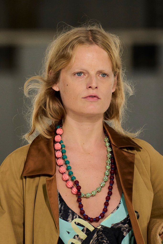德赖斯&middot;范诺顿 Dries Van Noten 2027春夏高级成衣秀(细节) - Paris Spring 2027