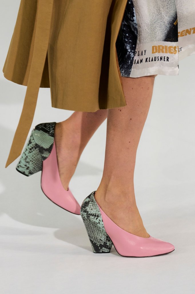 德赖斯&middot;范诺顿 Dries Van Noten 2027春夏高级成衣秀(细节) - Paris Spring 2027