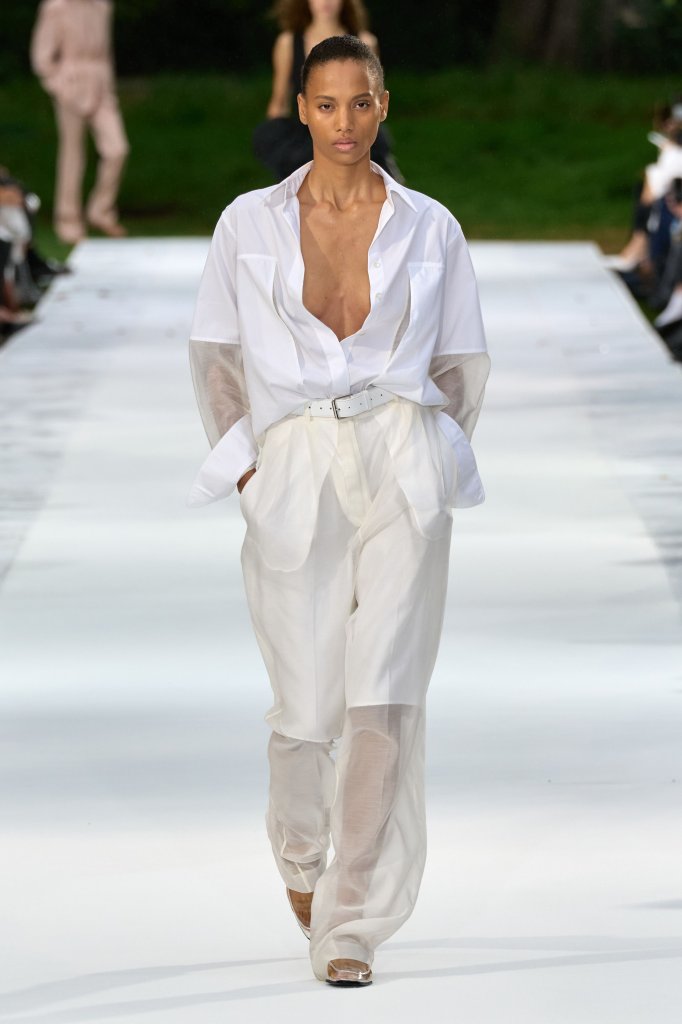 斯特拉&middot;麦卡特尼 Stella McCartney 2027春夏高级成衣秀 - Paris Spring 2027