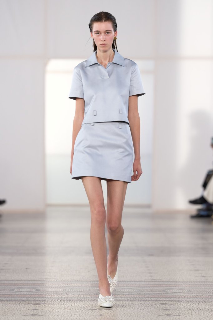 卡纷 Carven 2027春夏高级成衣秀 - Paris Spring 2027