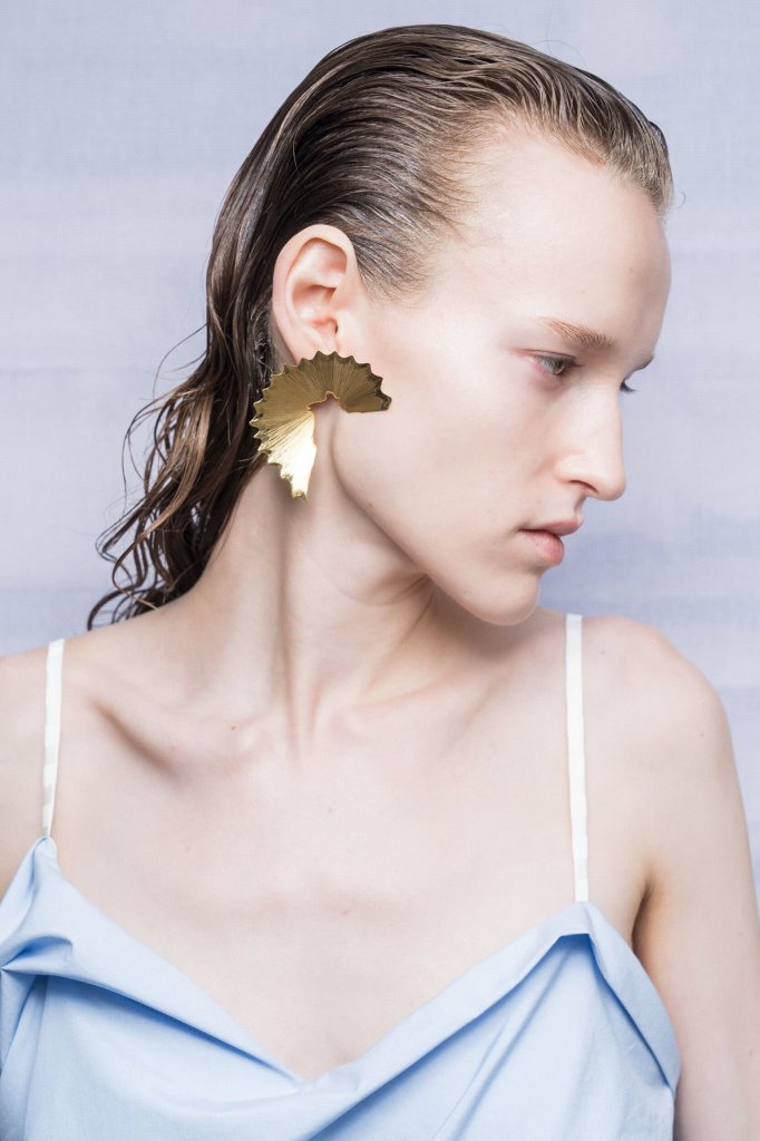 卡纷 Carven 2027春夏高级成衣秀(后台妆容) - Paris Spring 2027