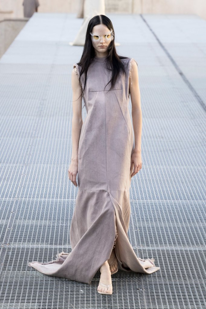 瑞克&middot;欧文斯 Rick Owens 2027春夏高级成衣秀 - Paris Spring 2027