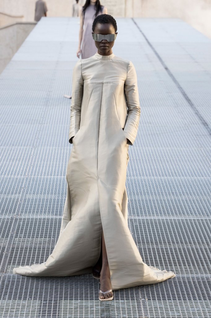 瑞克&middot;欧文斯 Rick Owens 2027春夏高级成衣秀 - Paris Spring 2027