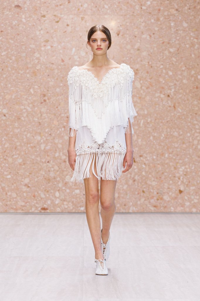 蔻依 Chlo&eacute; 2027春夏高级成衣秀 - Paris Spring 2027