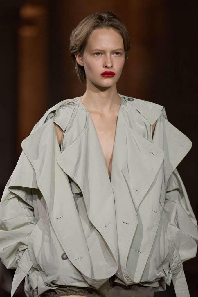 维多利亚&middot;贝克汉姆 Victoria Beckham 2027春夏高级成衣秀(细节) - Paris Spring 2027