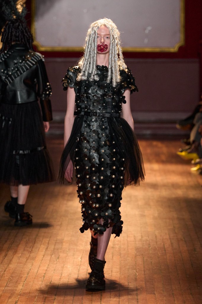 Noir Kei Ninomiya 2027春夏高级成衣秀 - Paris Spring 2027