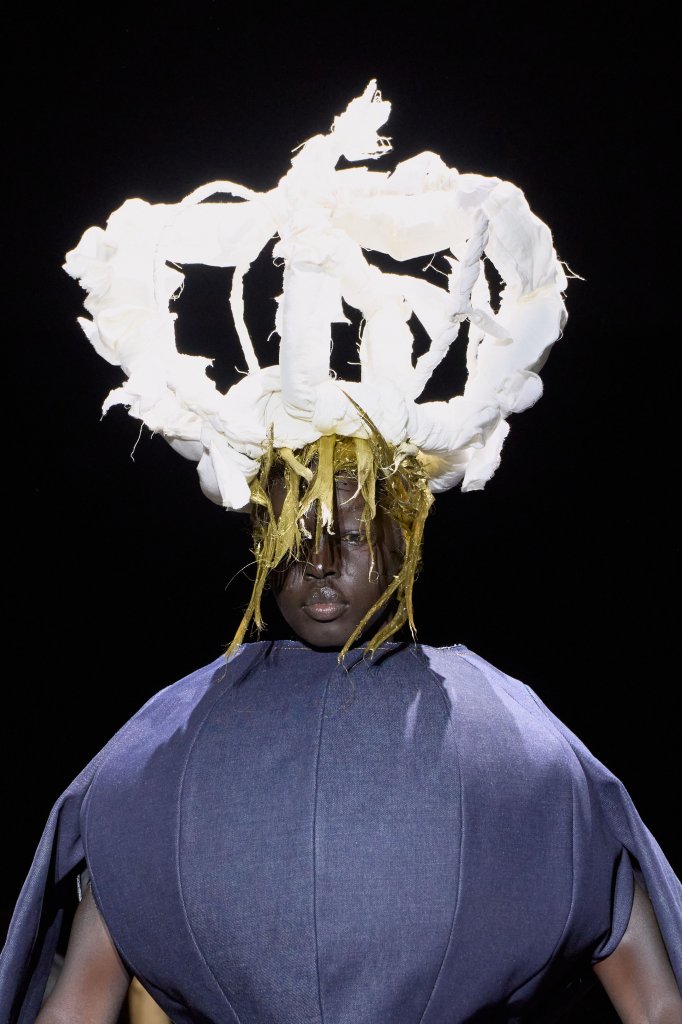 Comme des Gar&ccedil;ons 2027春夏高级成衣秀(细节) - Paris Spring 2027