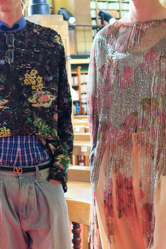 华伦天奴 Valentino 2027春夏高级成衣秀(后台妆容) - Paris Spring 2027