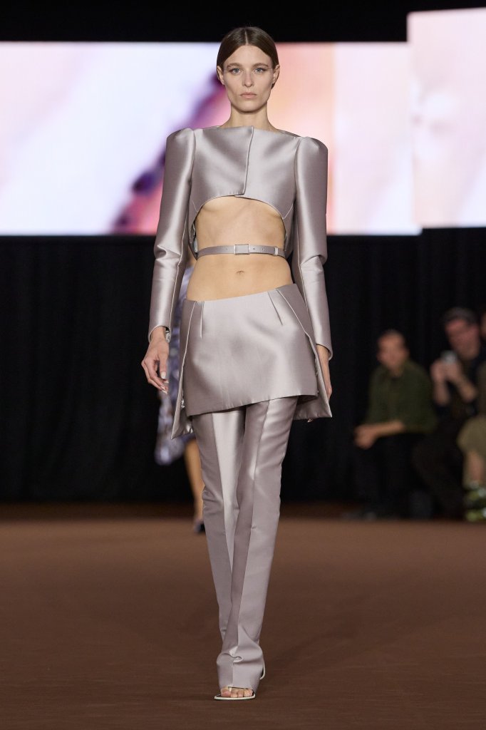蒂埃里&middot;穆勒 Mugler 2027春夏高级成衣秀 - Paris Spring 2027