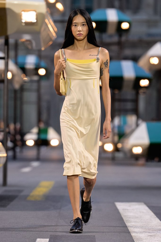 路易&middot;威登 Louis Vuitton 2027春夏高级成衣秀 - Paris Spring 2027