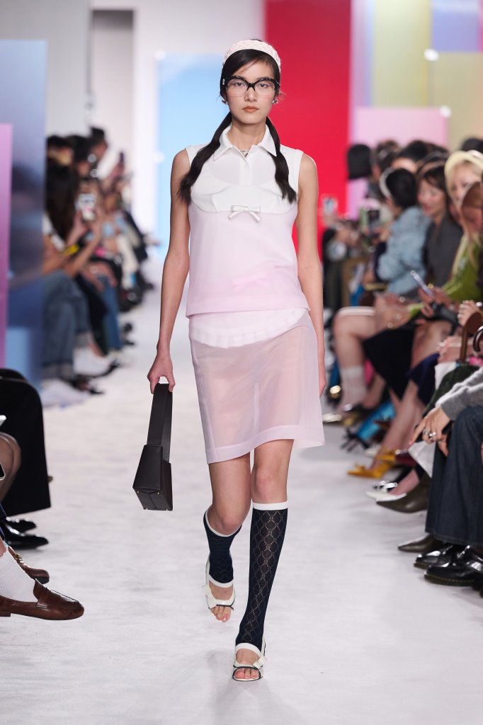 Shushu/Tong 2027春夏高级成衣秀 - Shanghai Spring 2027
