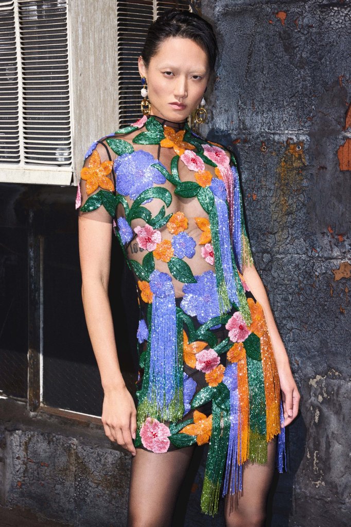 纳伊&middot;姆汗 Naeem Khan 2027春夏高级成衣Lookbook